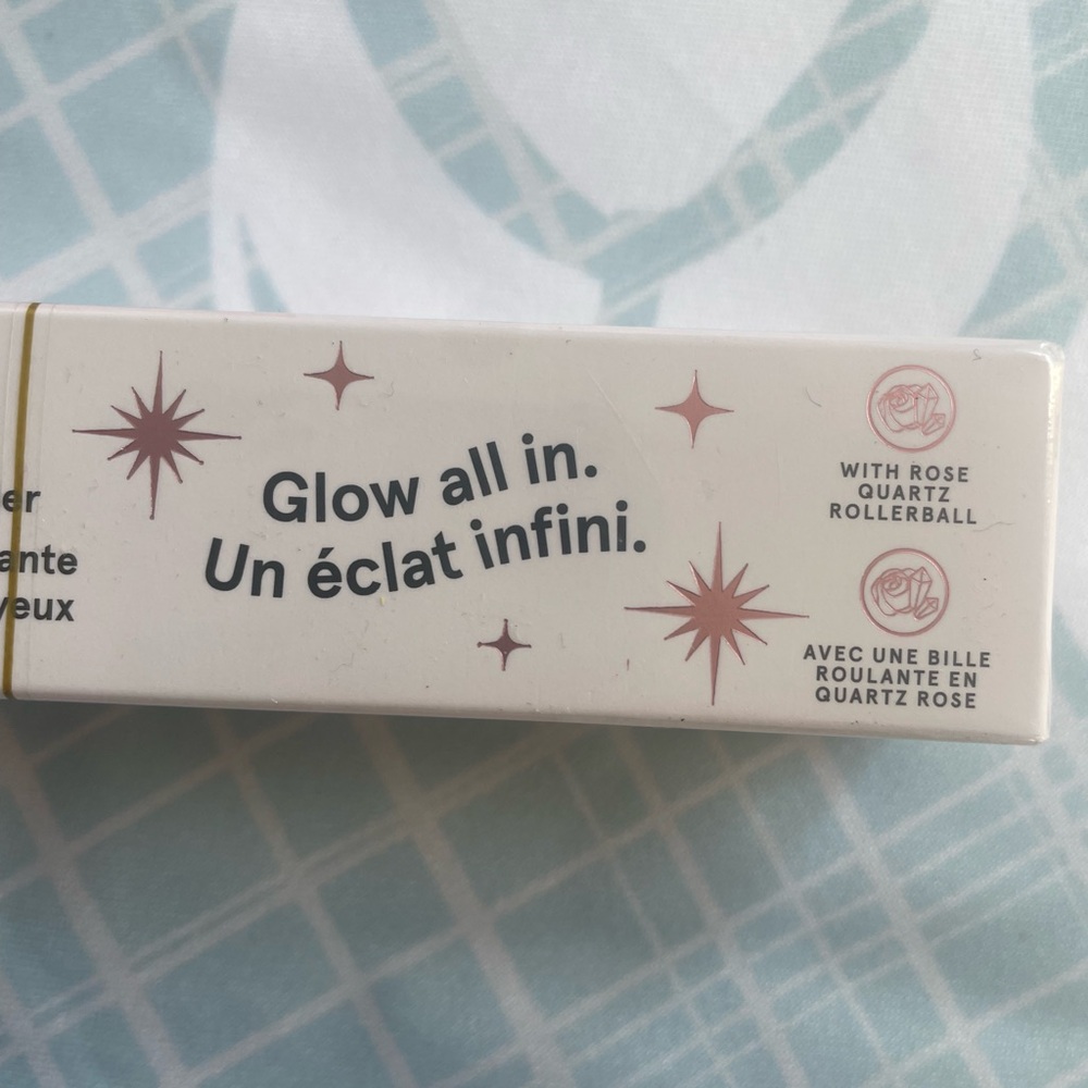 Revolution Fire Palette with Pink Cosmetic Set - Picture 7 of 14